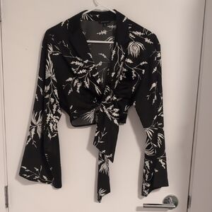 Dynamite Black and White Floral Tie-Front Blouse